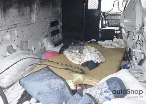 2010 Ford E-350 Super Duty Commercial/Recreational z USA, uszkodzony, nr VIN 1FTSE3EL3ADA58810